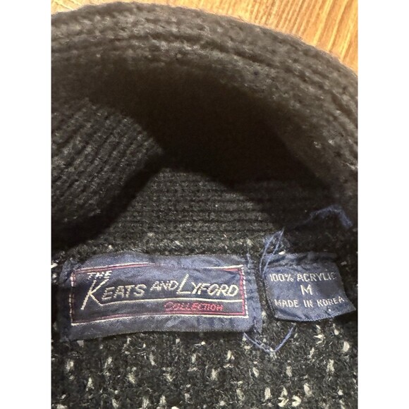 Vintage 80’s 90’s Cardigan Men’s M Black White Geometric Pattern Acrylic Knit - Picture 6 of 6